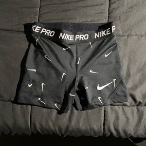 NIKE PROS